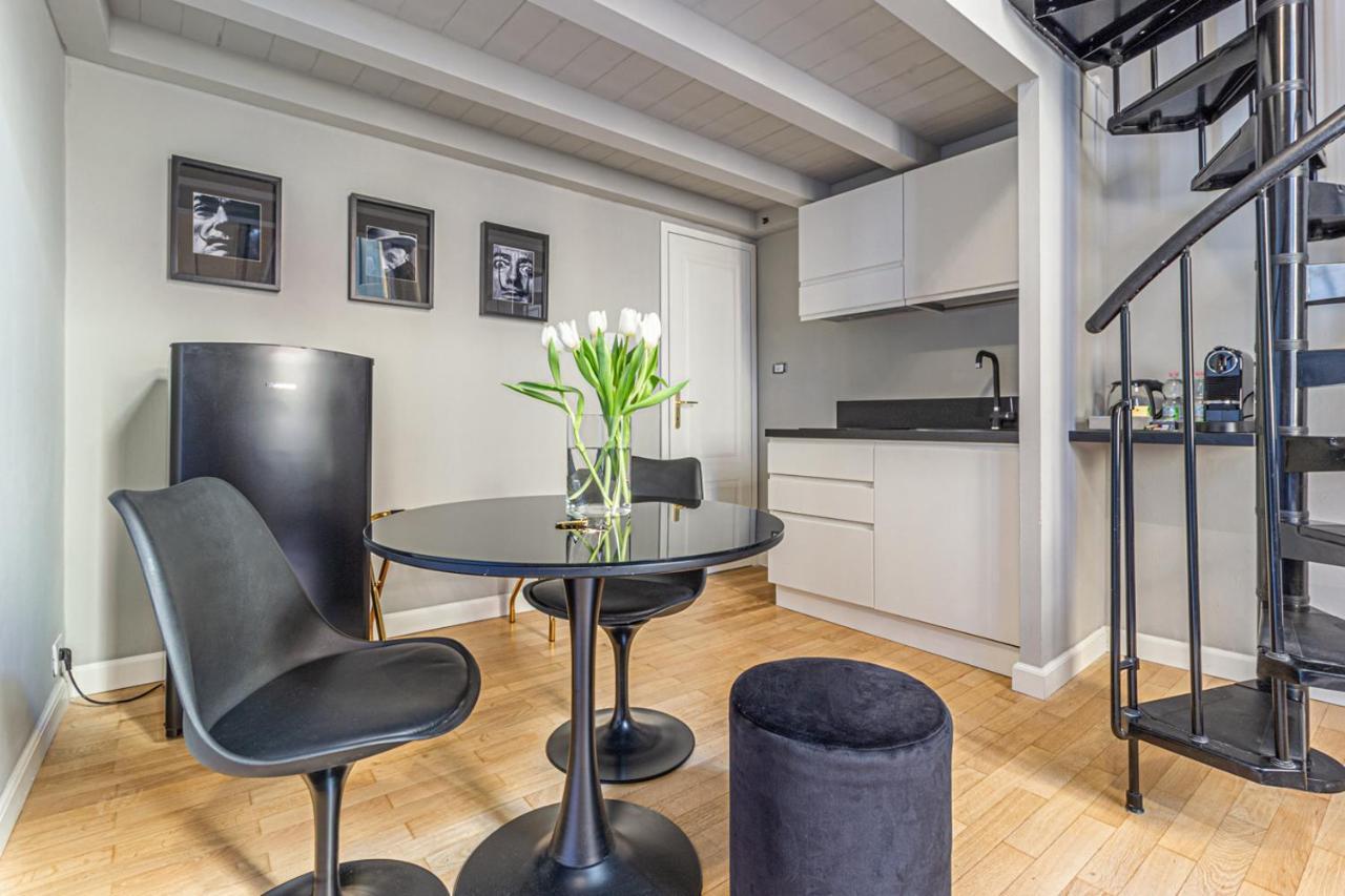 Casa Dafne In Canton De Fiori โบโลญญา ภายนอก รูปภาพ